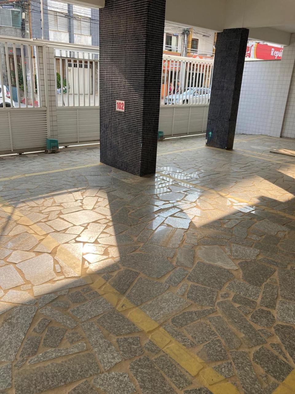 גוארפארי Apartamento Na Praia Do Morro מראה חיצוני תמונה